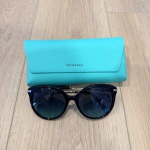 Tiffany & Co. Woman Sunglasses Black Frame, Azure Gradient Blue Lenses, 55MM